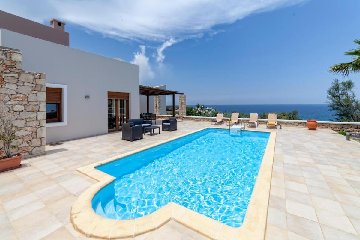 Karena Seaview Villa Gerani Chanion エクステリア 写真