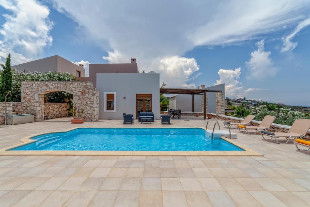 Karena Seaview Villa Gerani Chanion エクステリア 写真