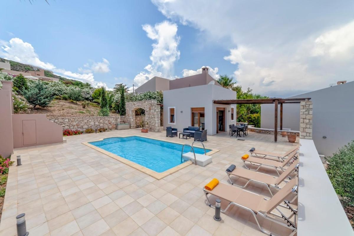 Karena Seaview Villa Gerani Chanion エクステリア 写真