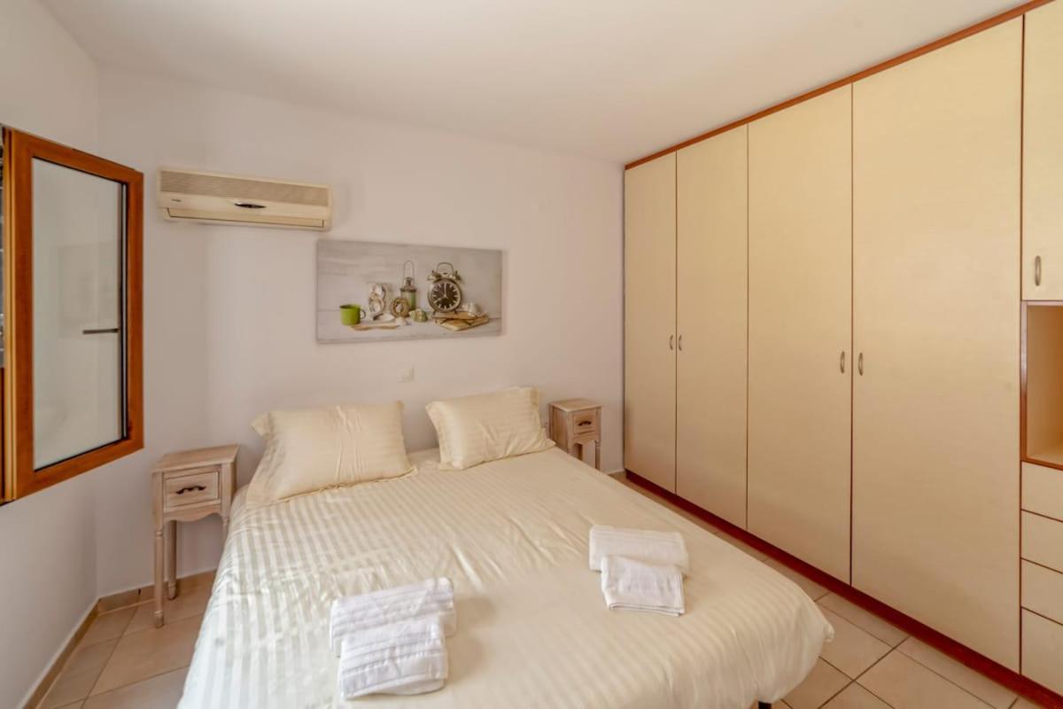 Karena Seaview Villa Gerani Chanion エクステリア 写真